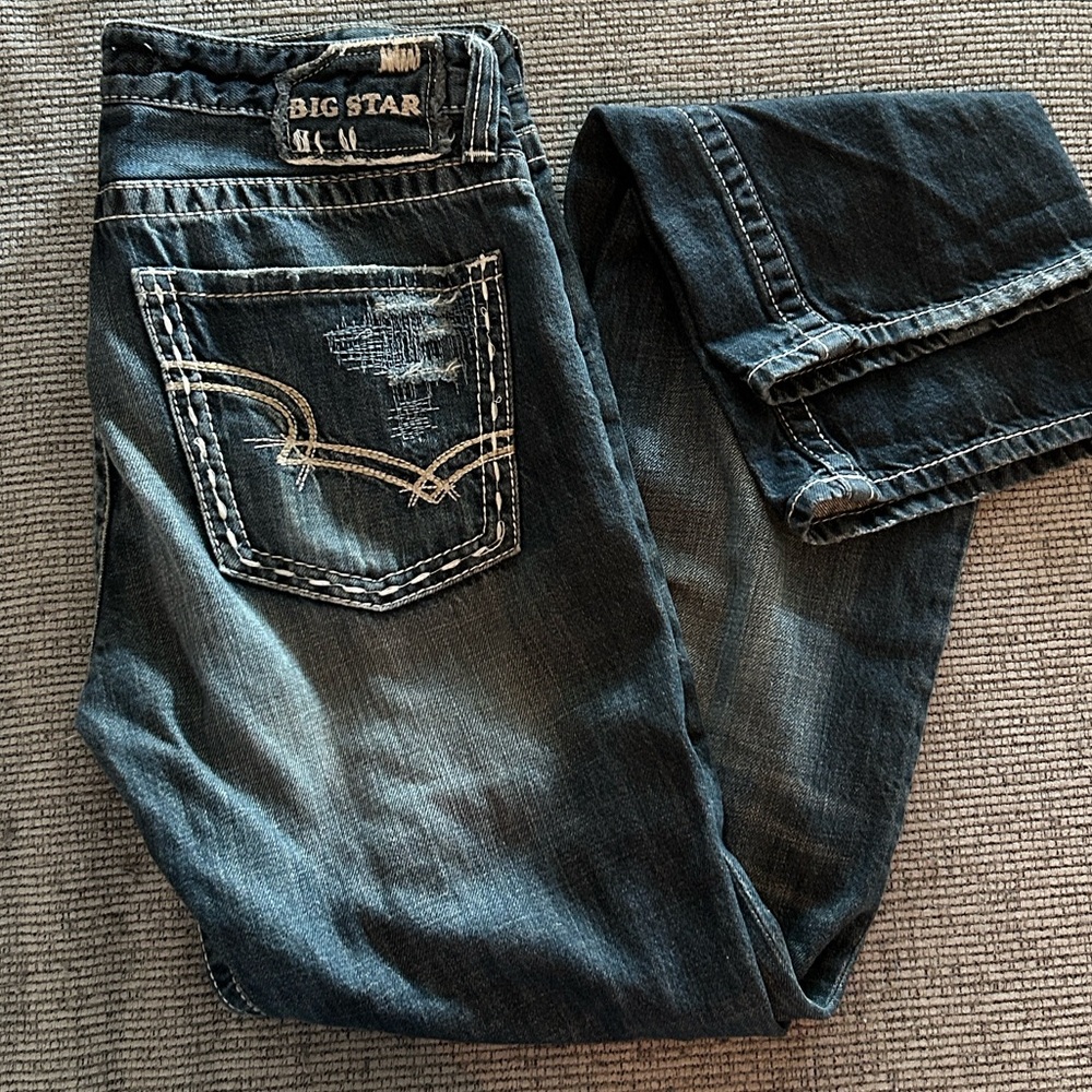 Big Star blue jeans Dylan boyfriend F17 distressed awesome stitching 28L